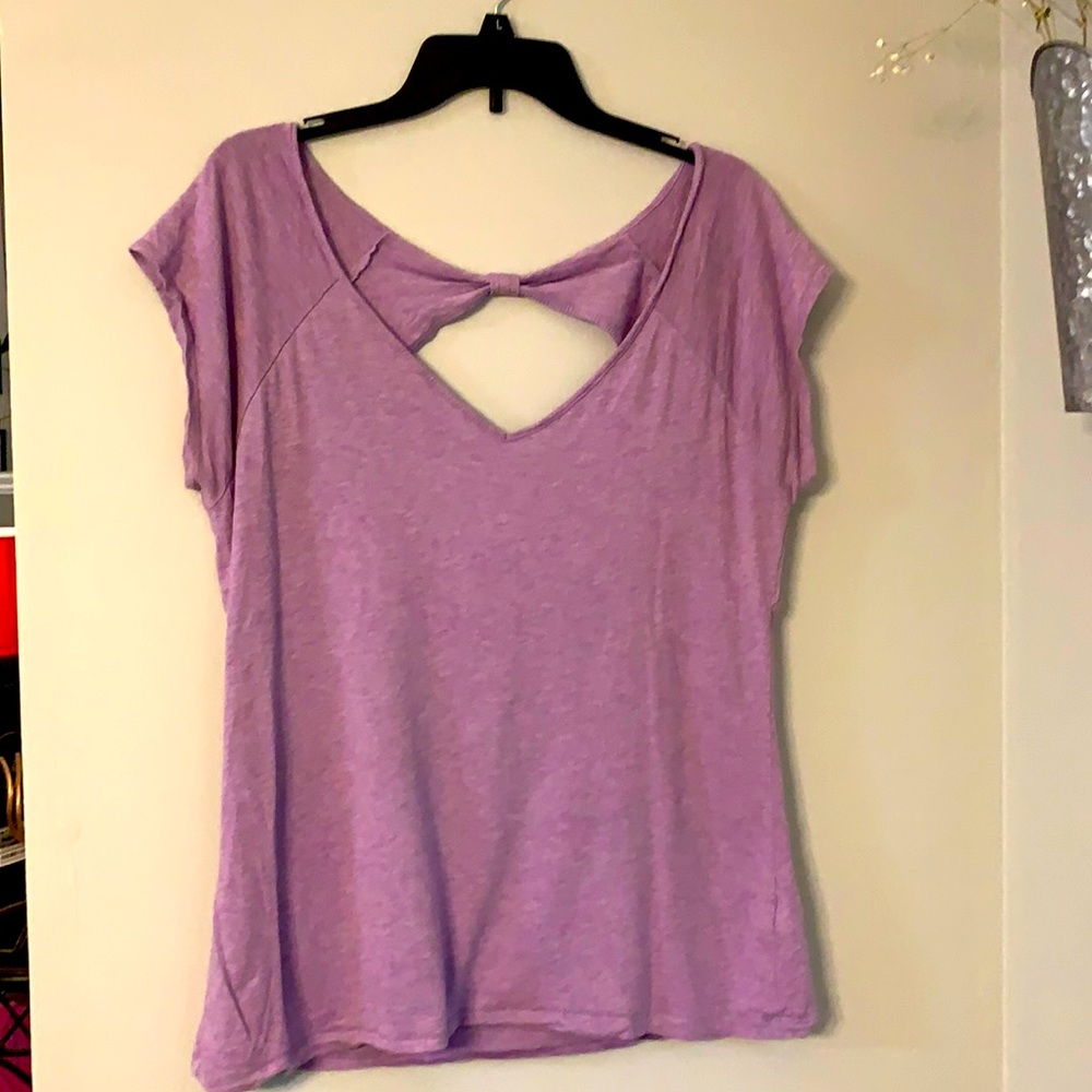 Old Navy lavender Tee